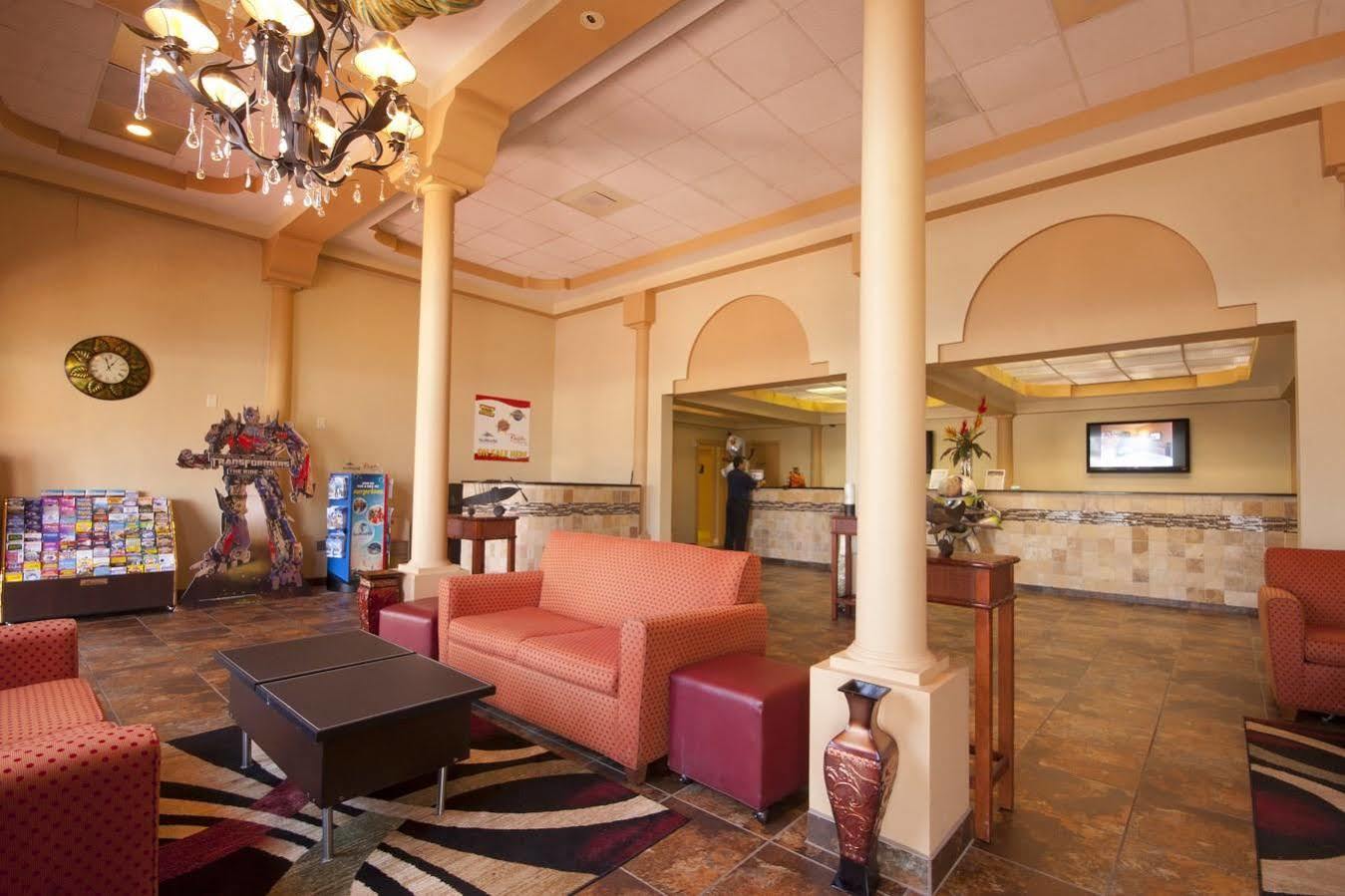 Roomba Inn & Suites At Old Town キシミー エクステリア 写真